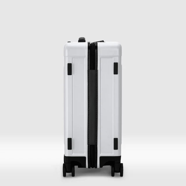 Reinforced Polycarbonate 40L Hard Shell Carry-On Spinner Rolling Luggage